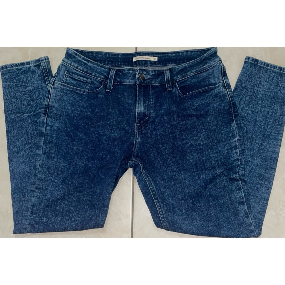 Acid Wash Levi’s 535 Super Skinny Jeans